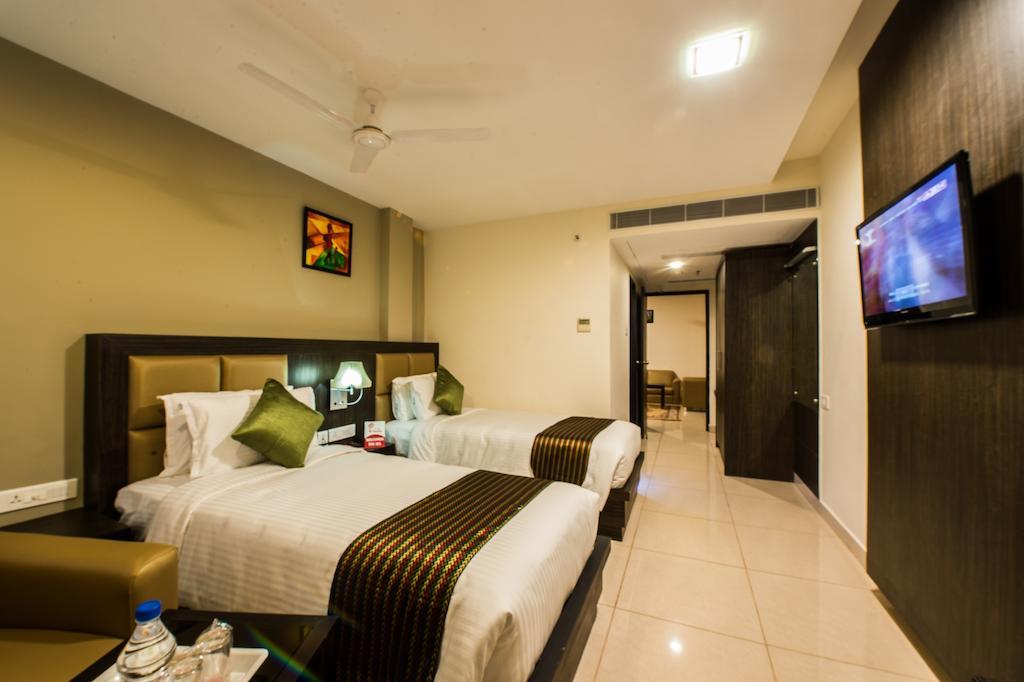 Plaza Hotel Trichy Tiruchirappalli Habitación foto